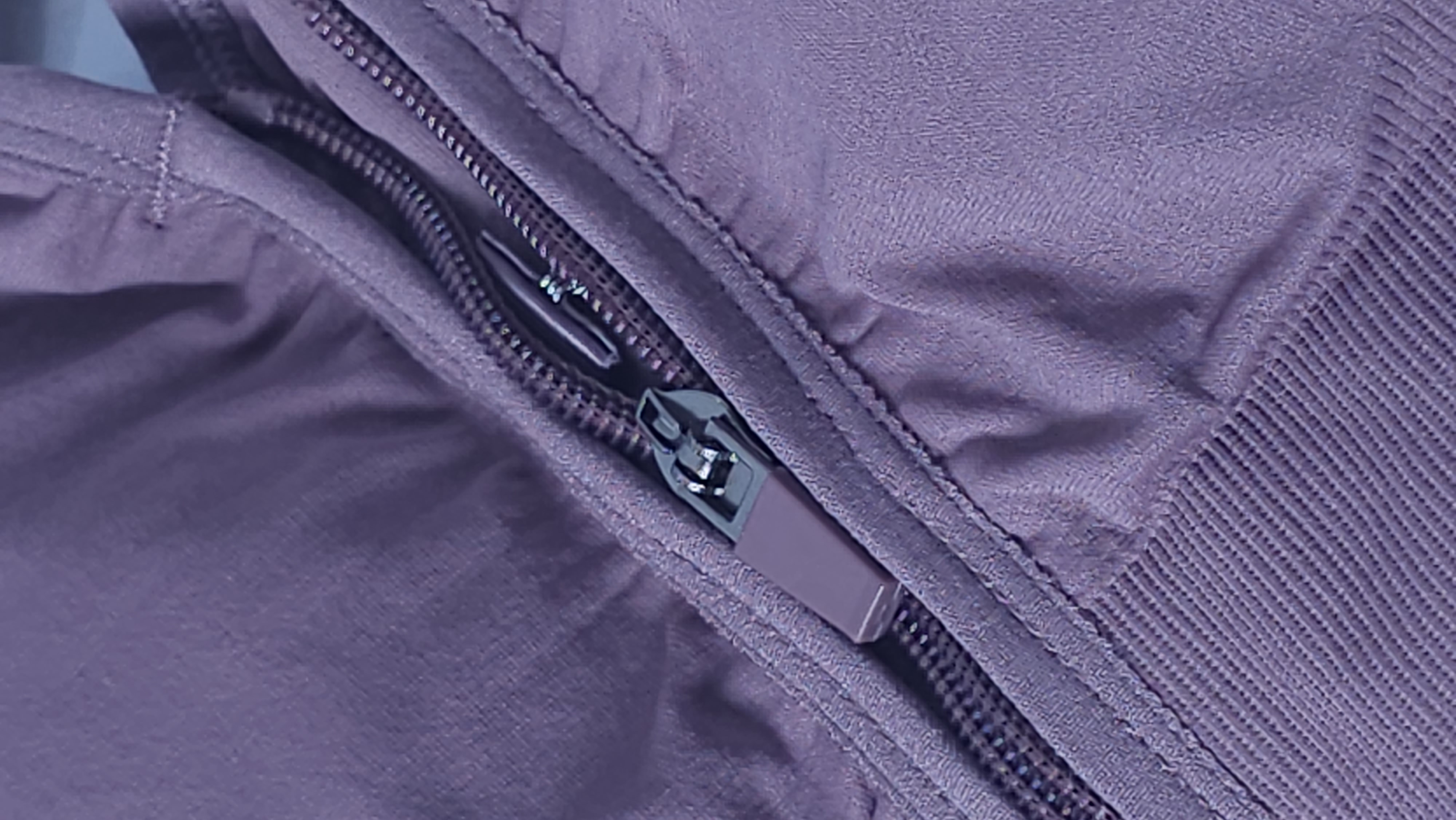 نیم تنه اسپرت ورزشی زیپ دار کد ۰۰۱۸